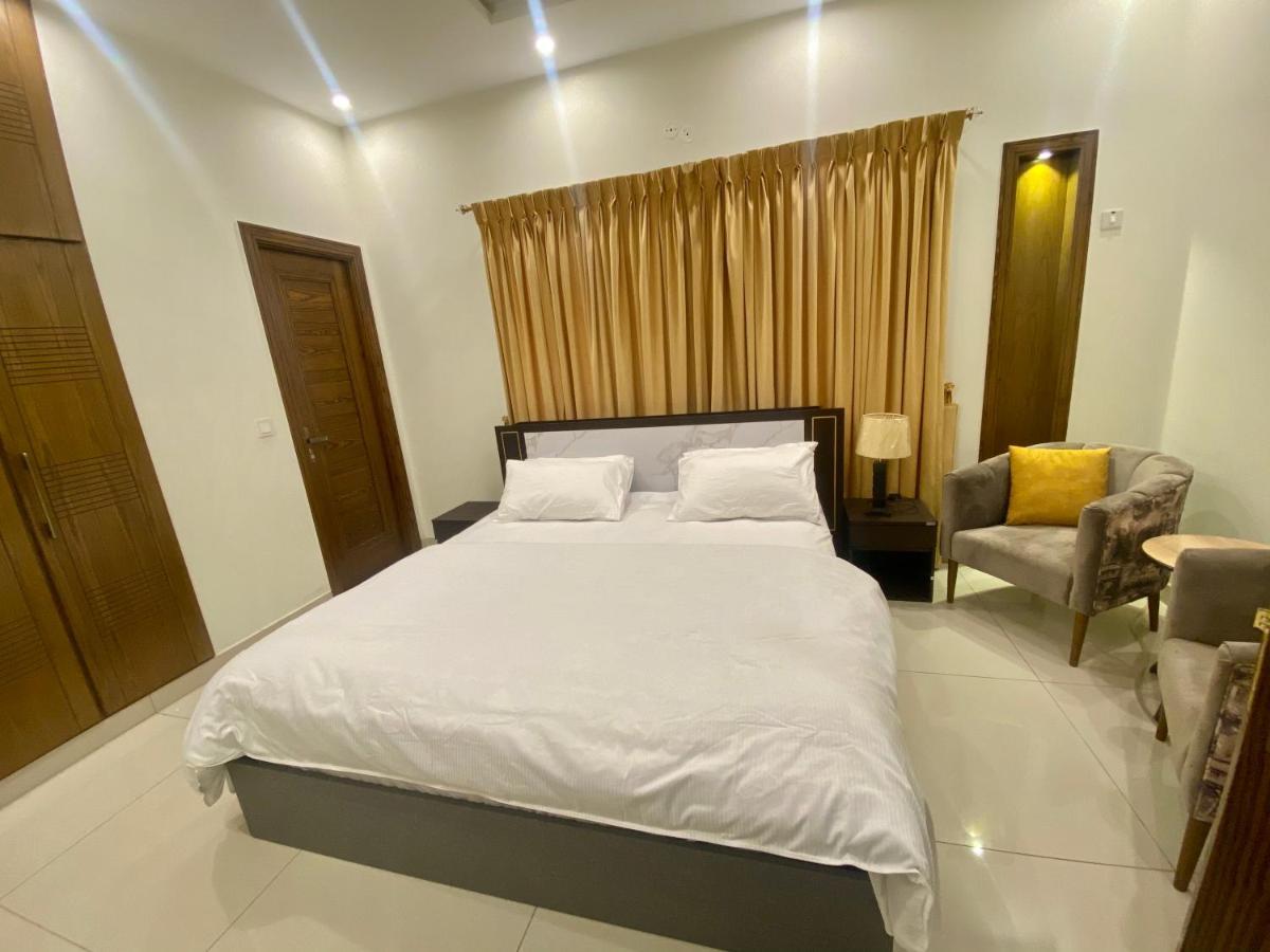 Luxury Guest House In Bahria Town Rawalpindi Eksteriør bilde