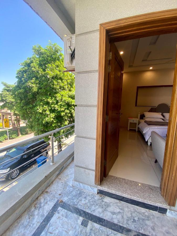 Luxury Guest House In Bahria Town Rawalpindi Eksteriør bilde