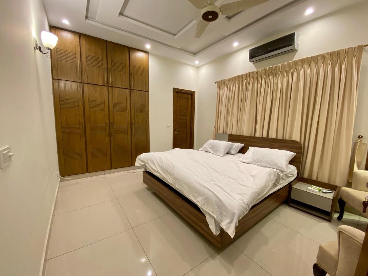 Luxury Guest House In Bahria Town Rawalpindi Eksteriør bilde